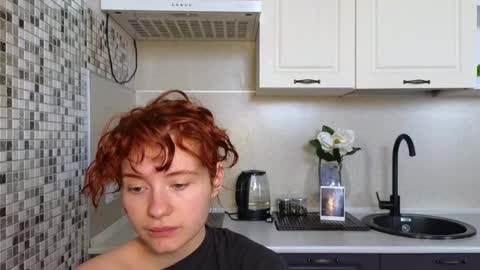 Emily online show from 26, 2, 2025