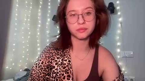 Snapshot of jelly_gum chatting on 8, 12, 2024 Inna online show from 8, 12, 2024