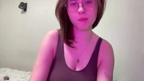 Snapshot of jelly_gum chatting on 2, 3, 2025 Inna online show from 2, 3, 2025