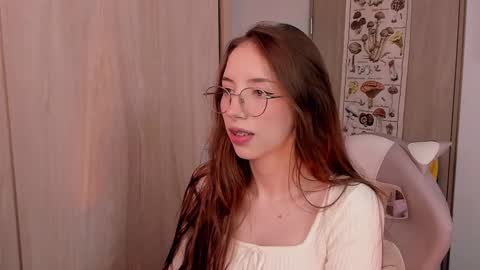 Snapshot of jelly_w5 chatting on 10, 3, 2025 Jelly online show from 10, 3, 2025