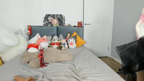 Dolly online show from 21, 2, 2025