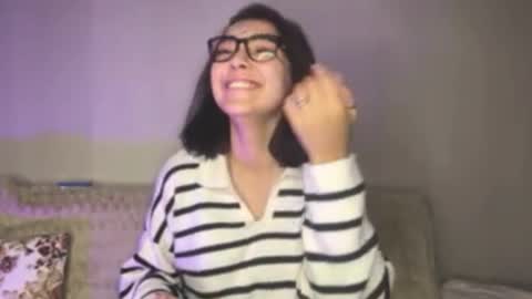 Jenifer online show from 3, 10, 2025
