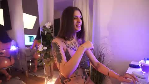 jeniffer_foxx online show from 12, 9, 2025