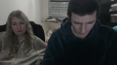 JenisAndPeter online show from 19, 2, 2025