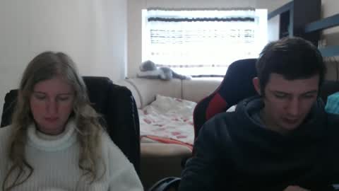 JenisAndPeter online show from 1, 3, 2025