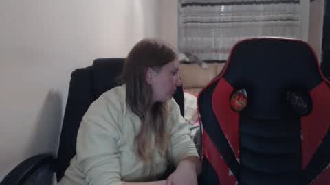 JenisAndPeter online show from 6, 11, 2025