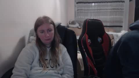 JenisAndPeter online show from 15, 12, 2025