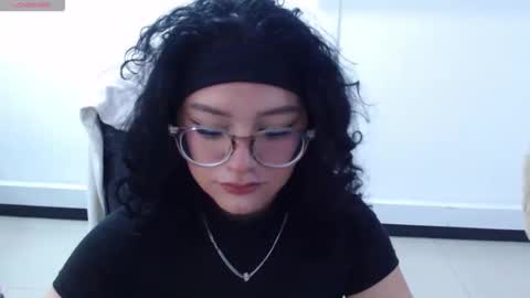 jenn online show from 27, 10, 2025