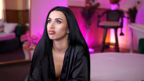 Snapshot of jenna_day chatting on 5, 2, 2025 jenna_day online show from 5, 2, 2025