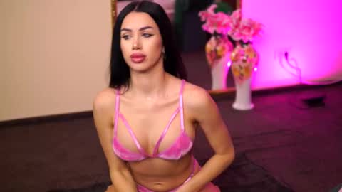 Snapshot of jenna_day chatting on 28, 2, 2025 jenna_day online show from 28, 2, 2025