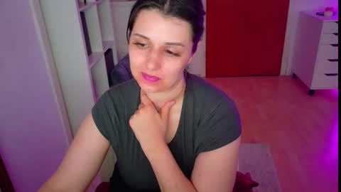 jennasxy19 online show from 7, 10, 2025