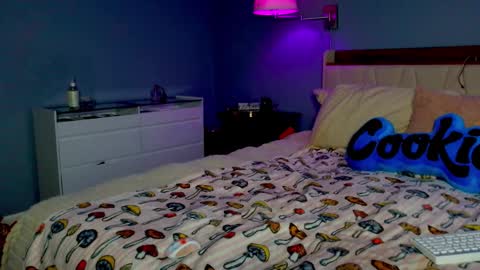 Snapshot of jennaaftermidnight chatting on 3, 3, 2026 Jenna J. Morrison online show from 3, 3, 2026