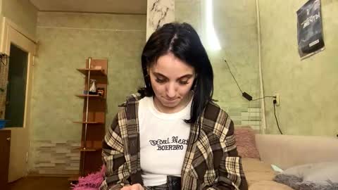 Mia online show from 5, 2, 2026