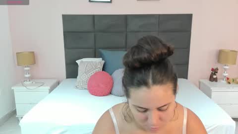 jenner_madison online show from 10, 11, 2025