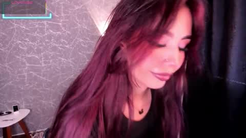 Snapshot of jenner_mills chatting on 12, 10, 2025 Jenner online show from 12, 10, 2025