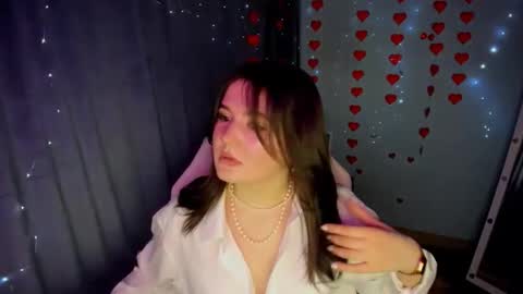 Snapshot of jennie_berry chatting on 8, 3, 2026 Jennie online show from 8, 3, 2026