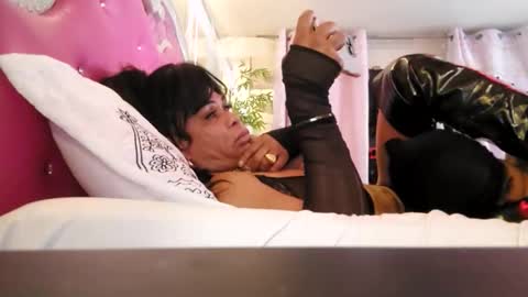 kayssel mendoza peralta online show from 1, 4, 2026