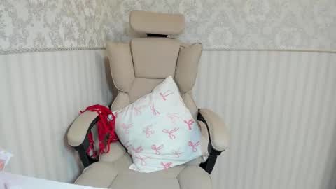 Jennifer online show from 2, 11, 2025