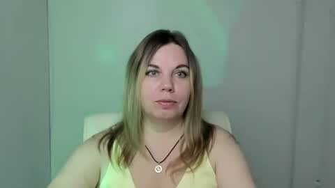 Jennifer online show from 18, 10, 2025