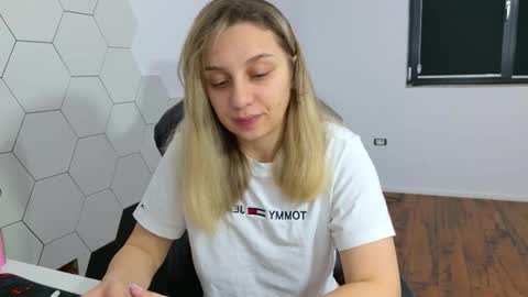 Jenny online show from 3, 2, 2026