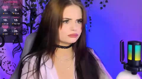 Jenni online show from 5, 3, 2025