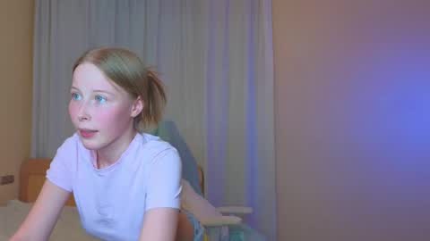Snapshot of jenny_angelok chatting on 15, 12, 2024 Next broadcast on December 05 subject to change online show from 15, 12, 2024
