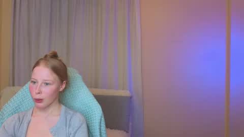 Snapshot of jenny_angelok chatting on 24, 1, 2025 Next broadcast on December 05 subject to change online show from 24, 1, 2025