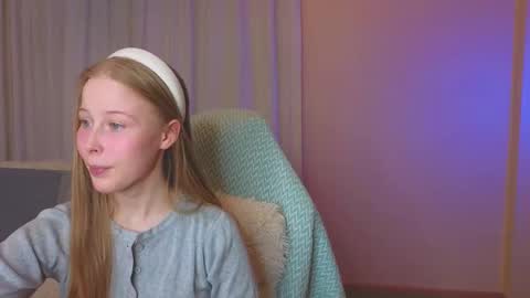 Snapshot of jenny_angelok chatting on 12, 3, 2025 Next broadcast on December 05 subject to change online show from 12, 3, 2025