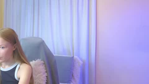 Snapshot of jenny_angelok chatting on 15, 9, 2025 Next broadcast on December 05 subject to change online show from 15, 9, 2025