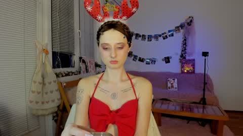 Jennifer Jenny Darling   online show from 29, 12, 2024