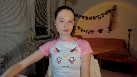 Jennifer Jenny Darling   online show from 3, 1, 2025