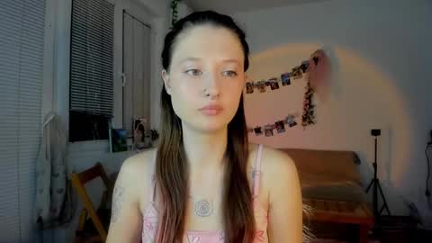 Jennifer Jenny Darling   online show from 26, 2, 2025