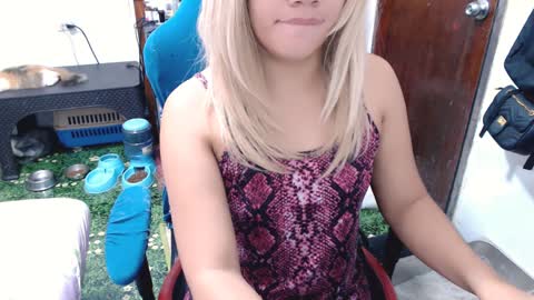 Snapshot of jenny_fromphil chatting on 17, 1, 2025 Jenny online show from 17, 1, 2025