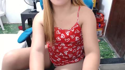 Snapshot of jenny_fromphil chatting on 19, 2, 2025 Jenny online show from 19, 2, 2025