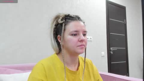 Snapshot of jenny_jimmy chatting on 27, 10, 2025 Jenny online show from 27, 10, 2025