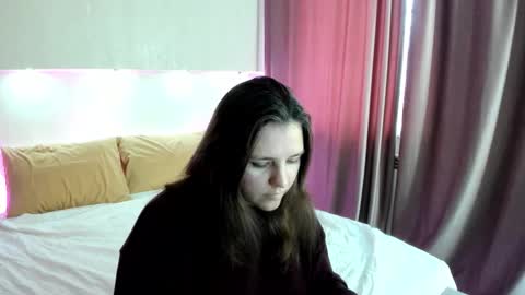 Snapshot of jenny_jimmy chatting on 5, 11, 2025 Jenny online show from 5, 11, 2025