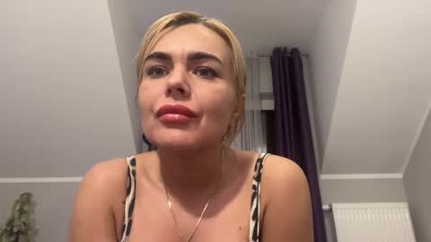 Jenny online show from 22, 1, 2025