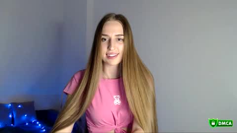 Snapshot of jennyjansen chatting on 13, 11, 2025 The Flower Power Models online show from 13, 11, 2025