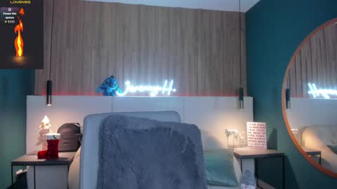 Snapshot of jeremy_harden chatting on 12, 12, 2024 Jeremy online show from 12, 12, 2024