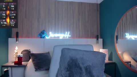 Snapshot of jeremy_harden chatting on 13, 12, 2024 Jeremy online show from 13, 12, 2024