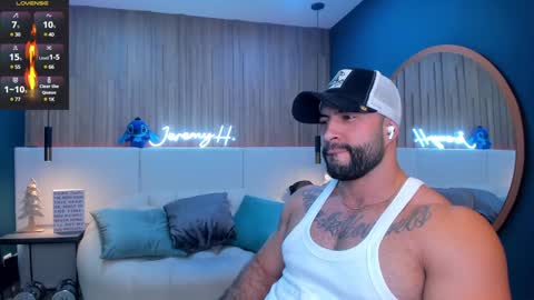 Snapshot of jeremy_harden chatting on 5, 1, 2025 Jeremy online show from 5, 1, 2025