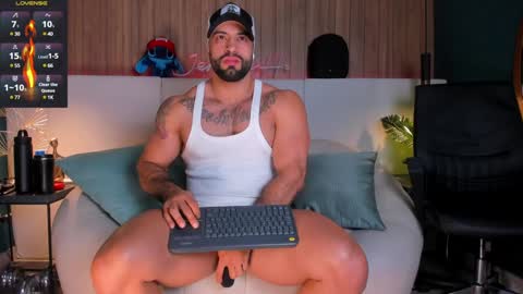 Snapshot of jeremy_harden chatting on 31, 1, 2025 Jeremy online show from 31, 1, 2025