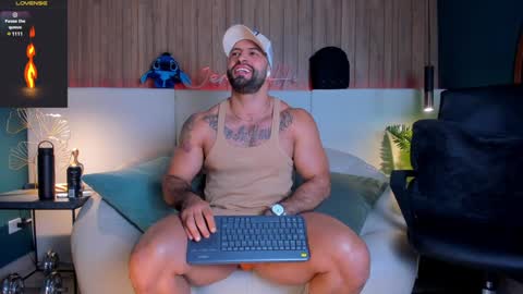 Snapshot of jeremy_harden chatting on 4, 2, 2025 Jeremy online show from 4, 2, 2025