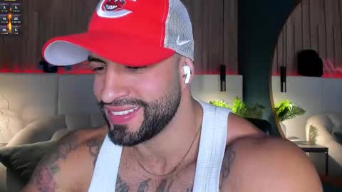 Snapshot of jeremy_harden chatting on 3, 10, 2025 Jeremy online show from 3, 10, 2025