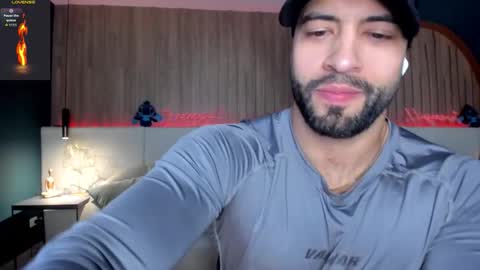 Snapshot of jeremy_harden chatting on 5, 11, 2025 Jeremy online show from 5, 11, 2025