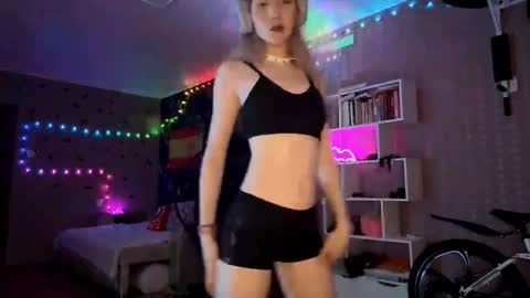 Snapshot of jerrienyhan chatting on 20, 11, 2025 jerrienyhan online show from 20, 11, 2025