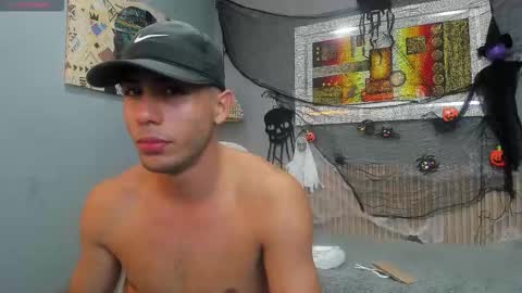 Snapshot of jerry_cock chatting on 17, 10, 2025 jerry_cock online show from 17, 10, 2025