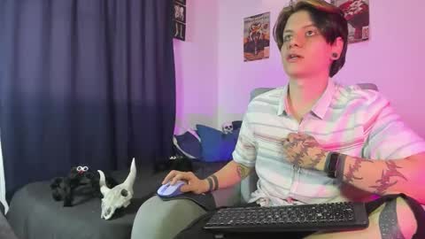 Angelo online show from 28, 10, 2025