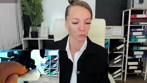 Snapshot of jesica_moon_peachy chatting on 19, 9, 2025 jesica_moon_peachy online show from 19, 9, 2025