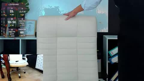 Snapshot of jesica_moon_peachy chatting on 28, 9, 2025 jesica_moon_peachy online show from 28, 9, 2025